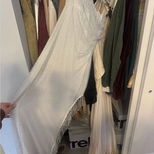 Elegant White One-Shoulder Dress with Fringe